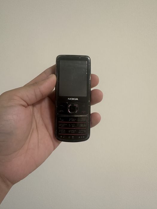 Nokia 6700