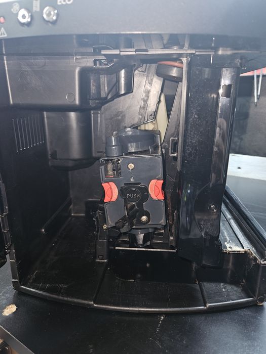 Reparații Aspiratoare Robot | Roboti de gradina | Mașini de Cafea | Scule Electrice | Diagnostic Rapid