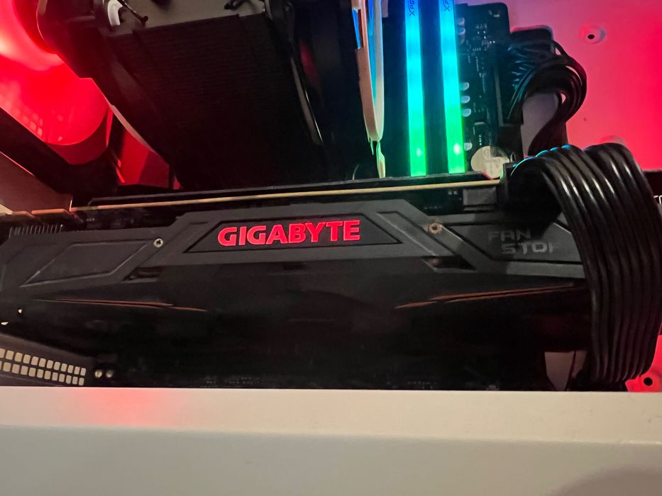 Видеокарта gtx1070