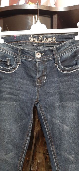 Продам джинсы женские