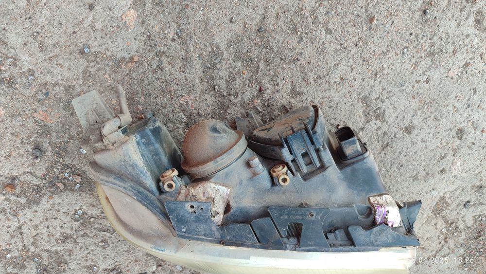 Продам фары на б5+