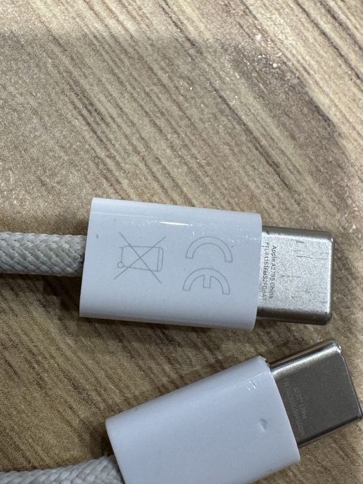 Оригинален Apple USB-C Woven Cable 1m