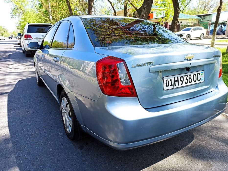 Lacetti 1.6 Sotiladi yoki Arenda  Radnoy kraska