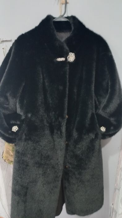 Продам срочно норковую шубу