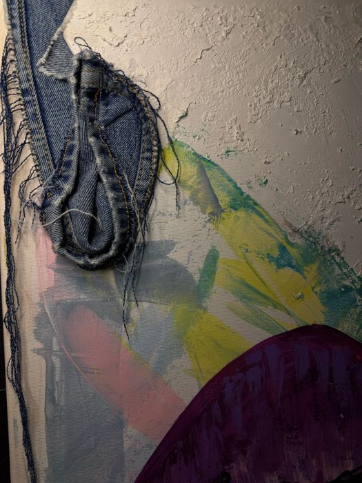 Vand tablou lucrat manial dimensiuni 50x 70 cm.