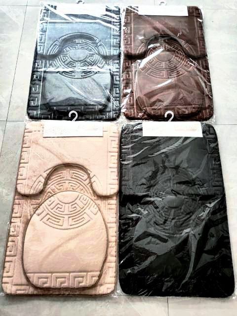 Комплект ковриков для ванной комнаты