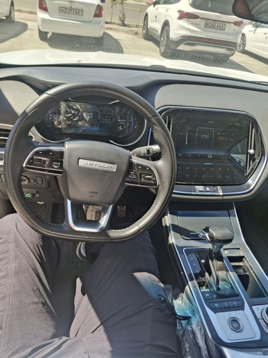 Jetour X70 2023 — 4