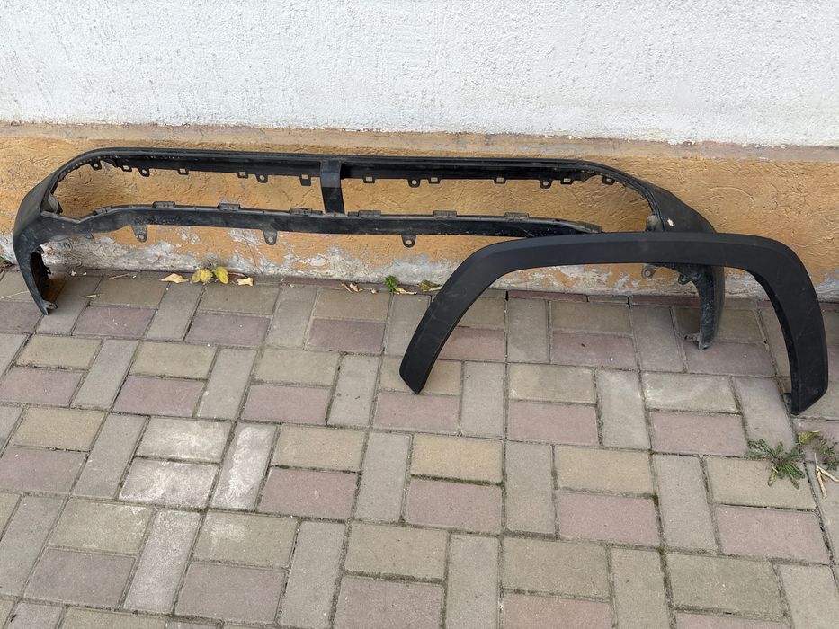 Запчасти на Toyota RAV4