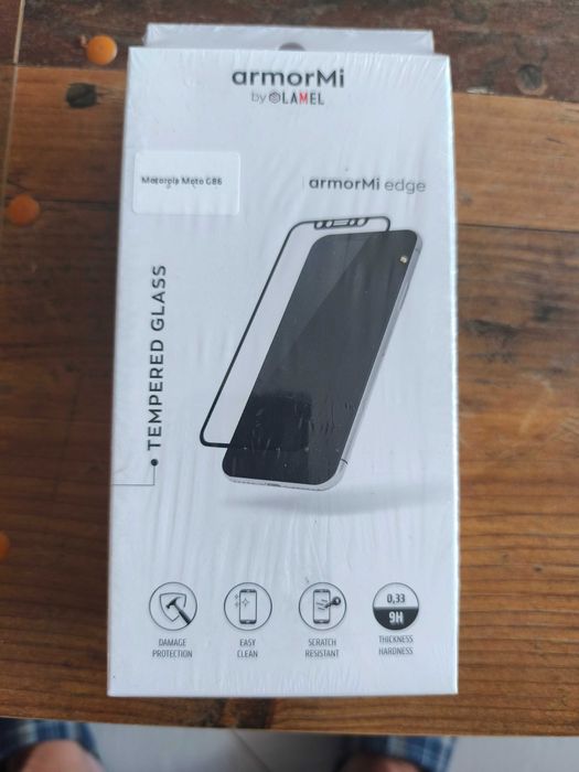 Продавам Moto g86 5G