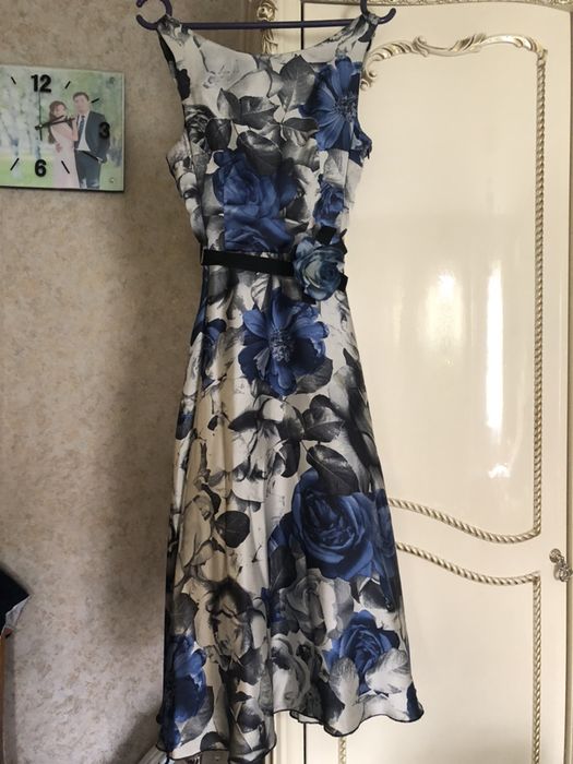 Продам платье