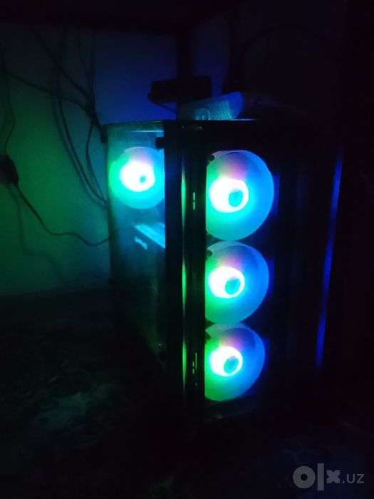 Gaming PC i3-8100