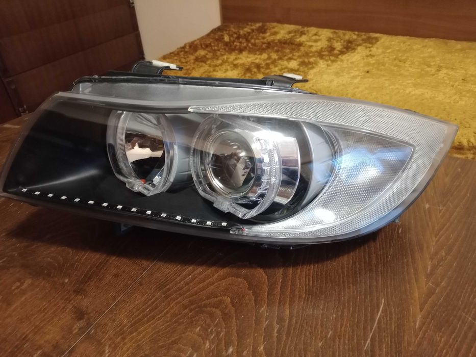 Комплект тунинг фарове за BMW E 90/91 (2005-2007)