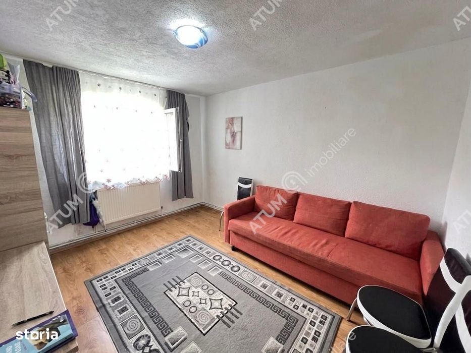 Apartament 2 camere pivnita proprie situat in localitatea Cisnadie
