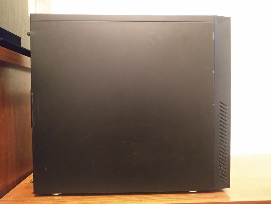 Продам корпус Cooler Master Silencio 550