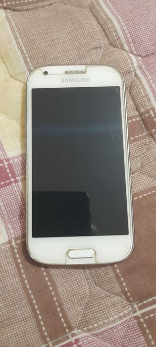 Samsung Galaxy Ace Style LTE