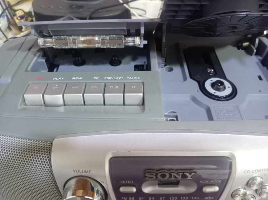 Sony boombox cd кассета