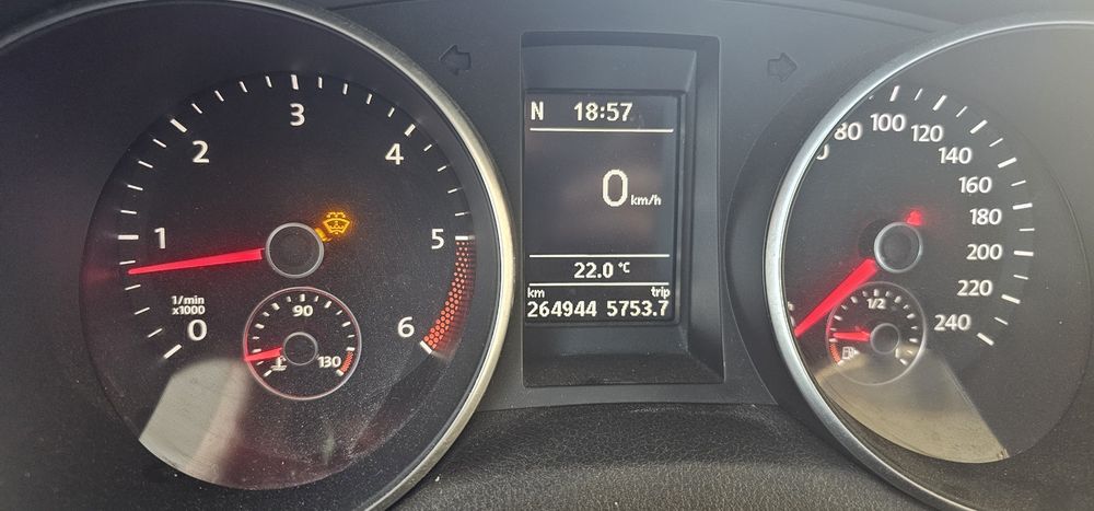 Volkswagen Golf VI