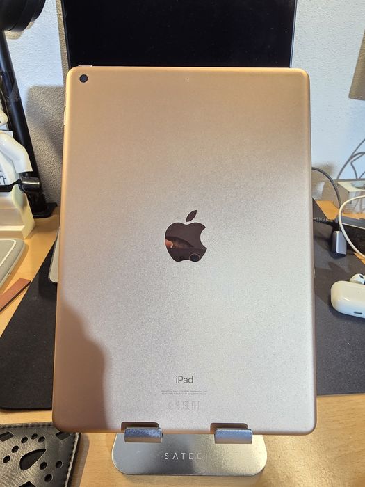 Ipad 8 Rose Gold 32Gb WiFi Logi Folio