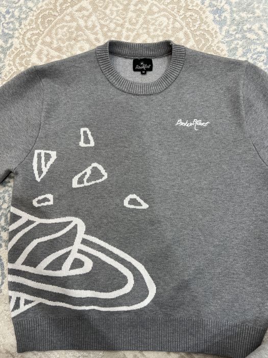 Свитер  Broken planet