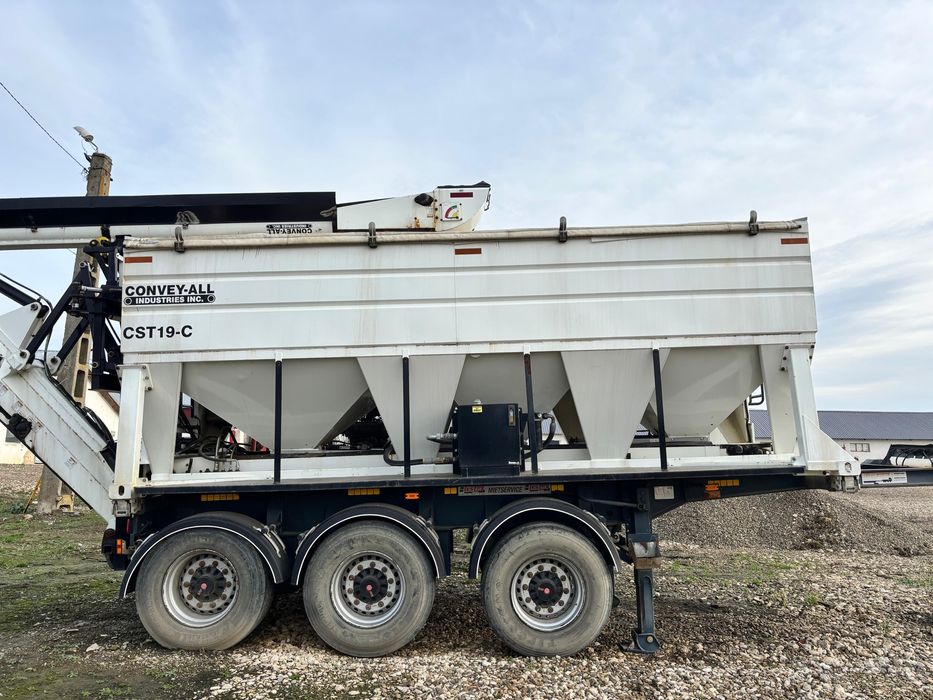 Remorca agricola de transfer samanta si Igrasamant Convey All CST19000