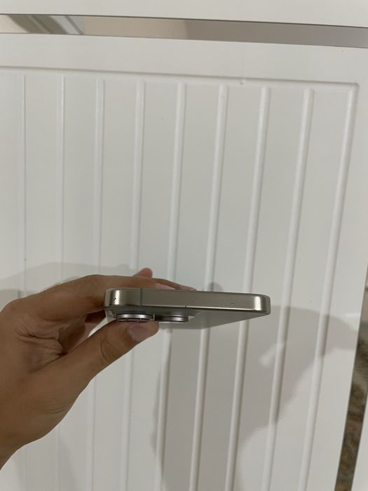 Iphone 15 Pro Max sim