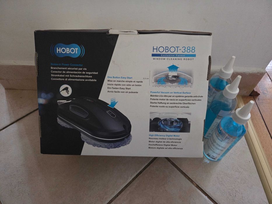 Robot curatare geamuri HOBOT 388