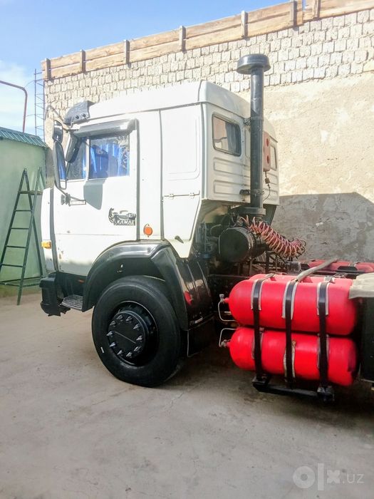 Камаз тягачь 1989 йил.