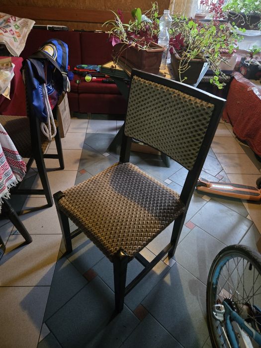 Маси и столове за заведение