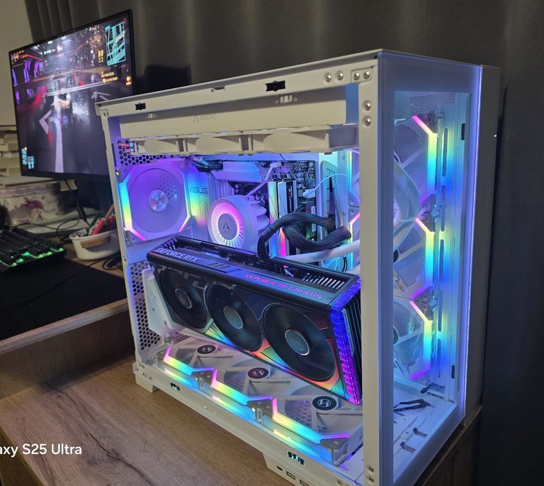 Геймърски компютър 9800x3d,RTX 4080, 32GB ram