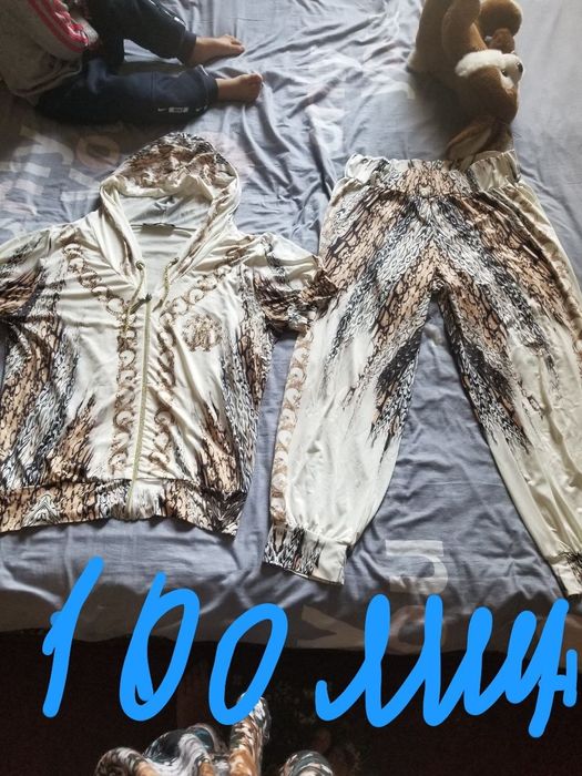 Jenski KIYIM sotiladi