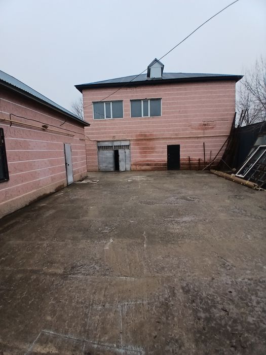 Сдаётся в  аренду отдельный стоящий здание возле Запад мост