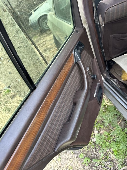 РАЗБОР мерс 124 на запчаст