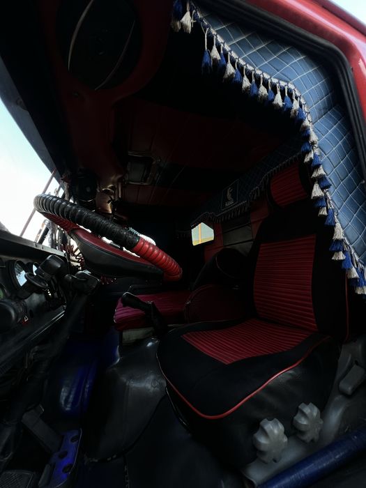 Kamaz sotiladi holati idial