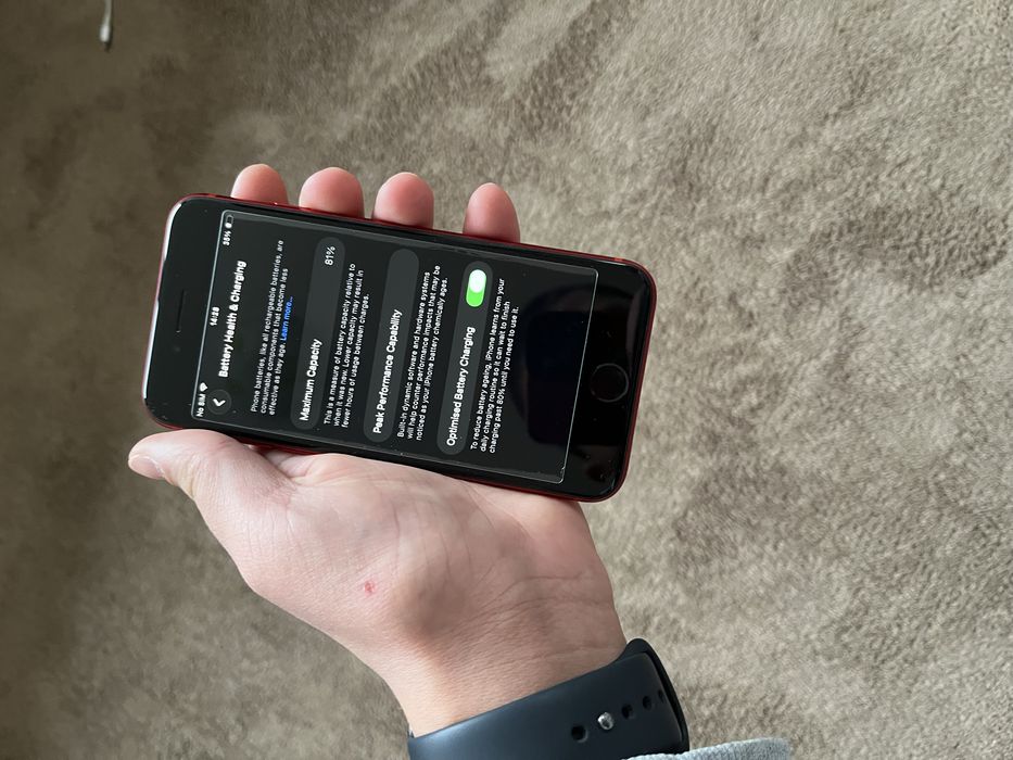 iPhone SE 2020 без забележки