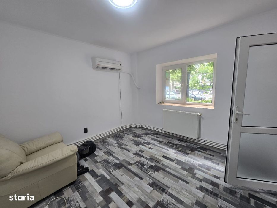 Spatiu pentru birouri ,renovat complet