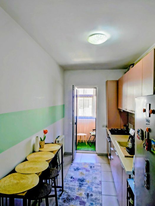 Vând apartament 2 camere Militari residence