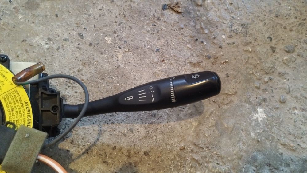 Лост мигачи чистачки лентов кабел Mitsubishi Carisma Мицубиши Каризма