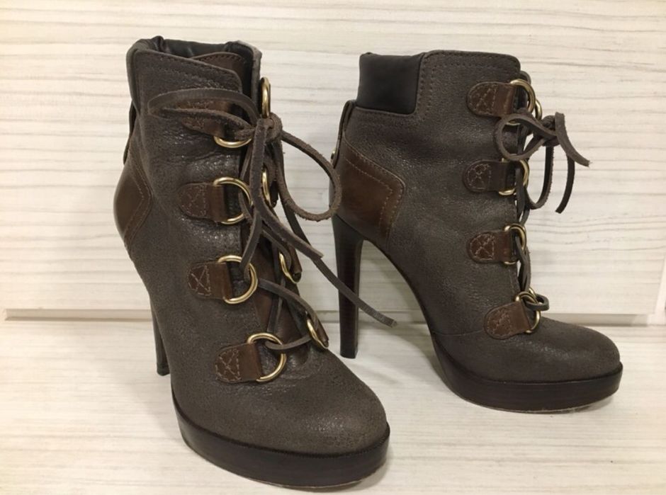 Ghete Tory Burch originale, mar. 36