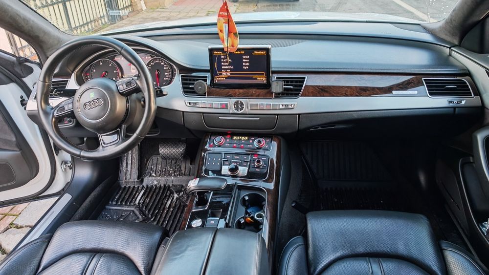 Vând audi a8 long(URGENT)