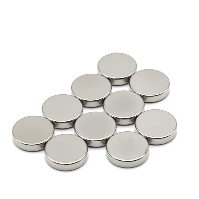 Кръгли неодимови магнити N52