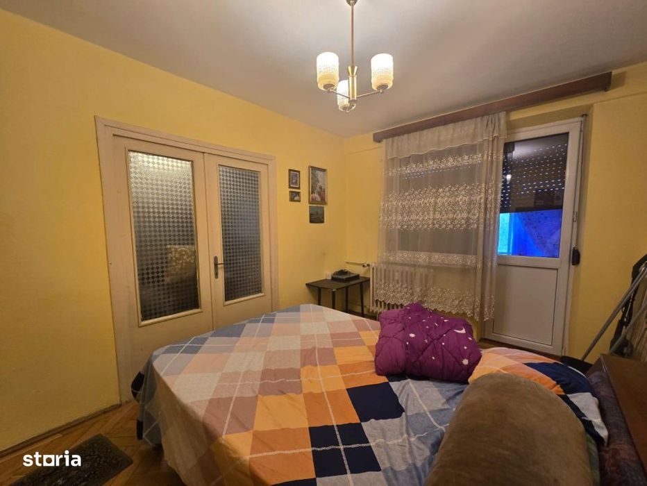 Apartament 4 camere, 90 mp, zona Spitalul Militar