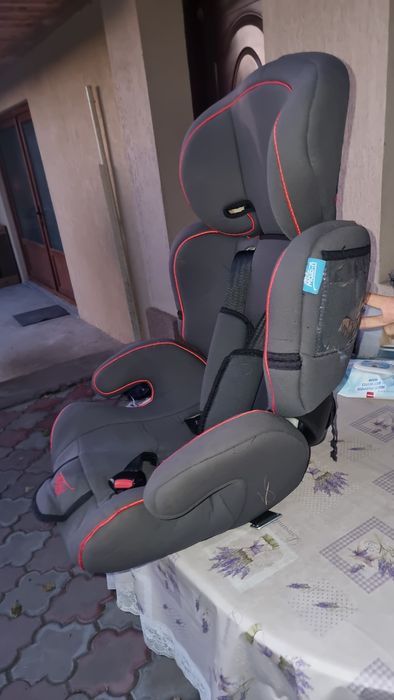Scaun copil pentru masina