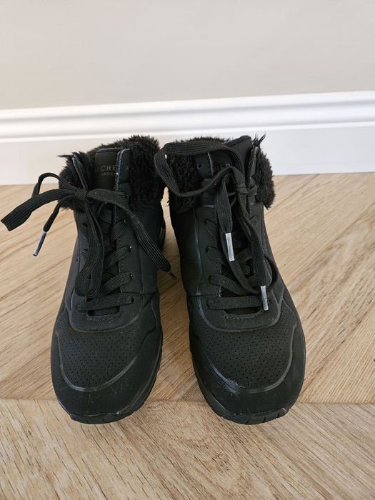 Sketchers маратонки