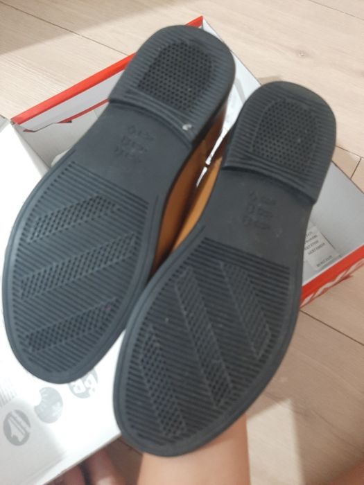 Продам Туфли 30 размер