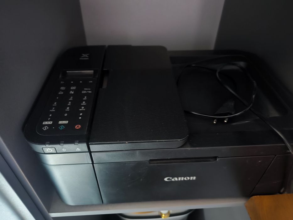 Принтер Canon pixma tr 4640