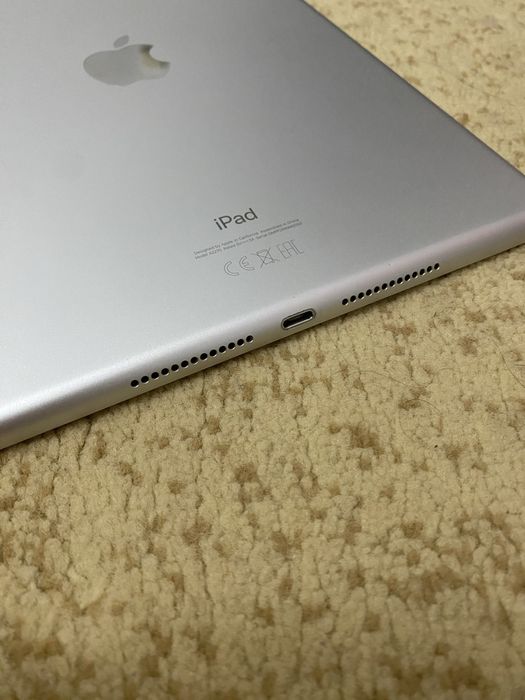 iPad 8-го поколение
