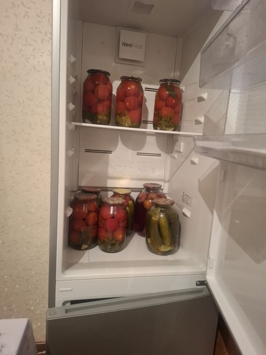 Продам б/у холодильник