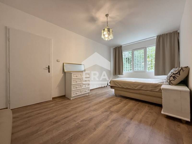 Дава се под наем Тристаен апартамент в София, Младост 1 - 76 кв.м за 650 € - Снимка #4