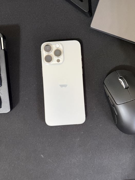 iPhone 15 Pro Max Natural Titanium 256GB