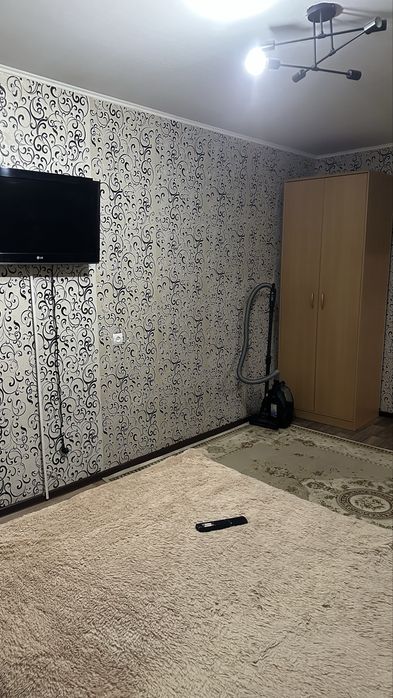Продам 1,5 ку маяковского 10